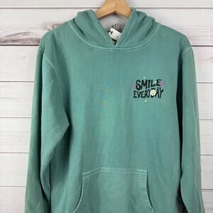 PORT 213  Smile Hoodie NWT Size XL‎ 14/16 Girls